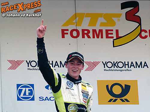 Van Amersfoort aan leiding in F3